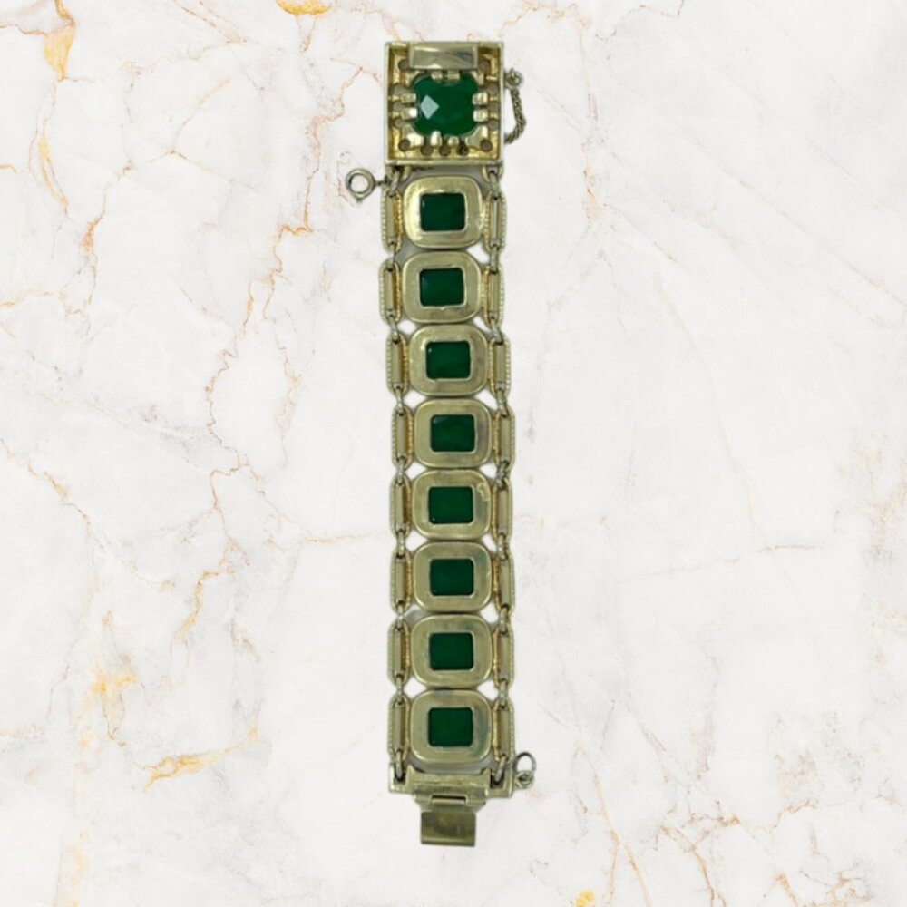 Vintage Italian Gold-Plated Green Intaglio Bracelet 6.5” 9 Glass Cameos - Picture 10 of 12